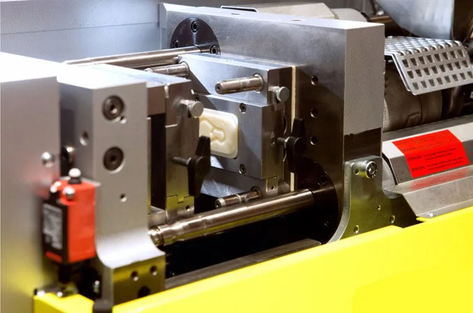 injection molding serivice