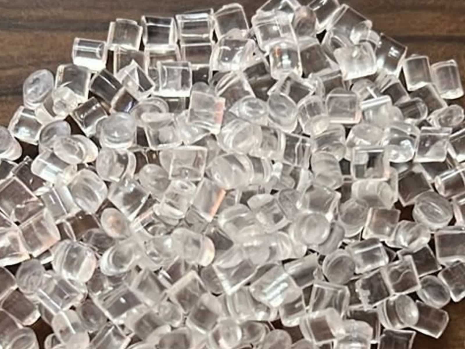 Guide to CNC Machining Polycarbonate 1 polycarbonate granules