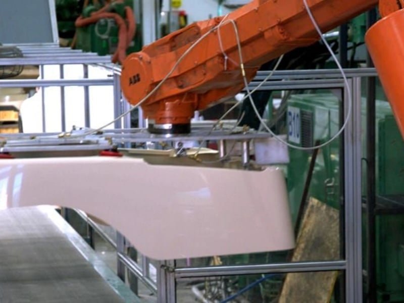 Large Part Injection Molding: Machines, Materials, Design, and Applications 1 Large part injection molding