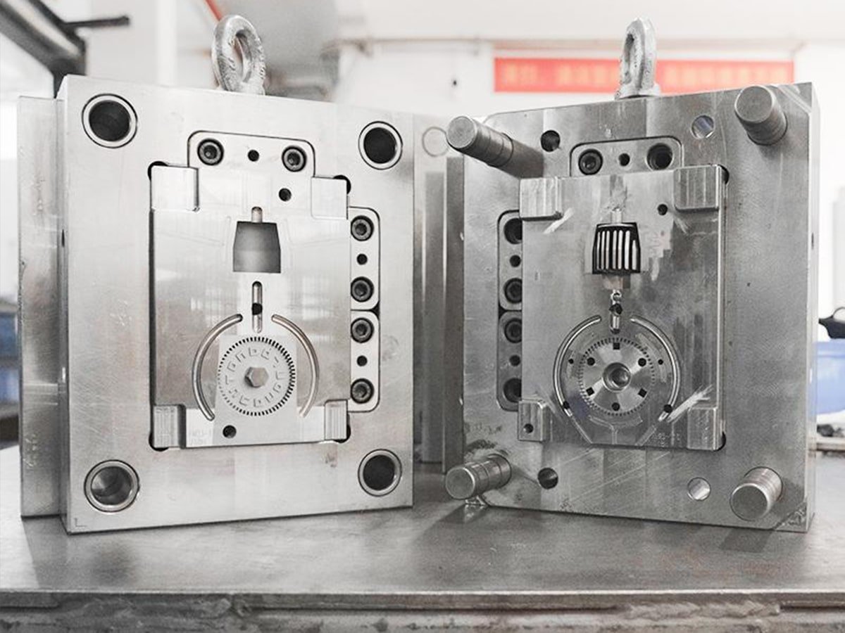 Core and Cavity