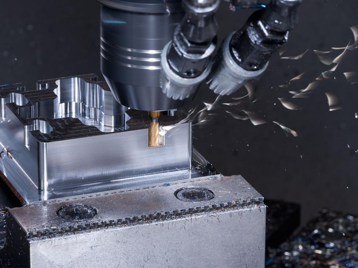 Multi-Axis Machining: A Complete Guide for Precision Manufacturing 4 High-Speed Machining (HSM)