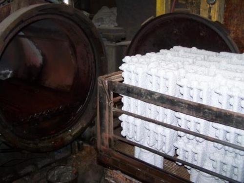 Investment Casting: How It Works and When to Use It 4 Dewaxing