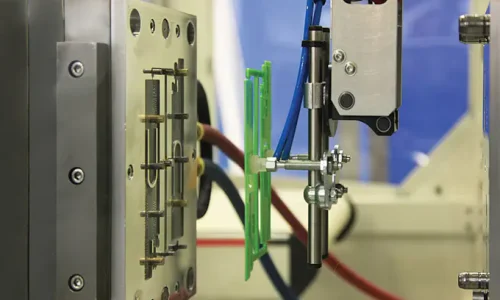 plastic injection molding service
